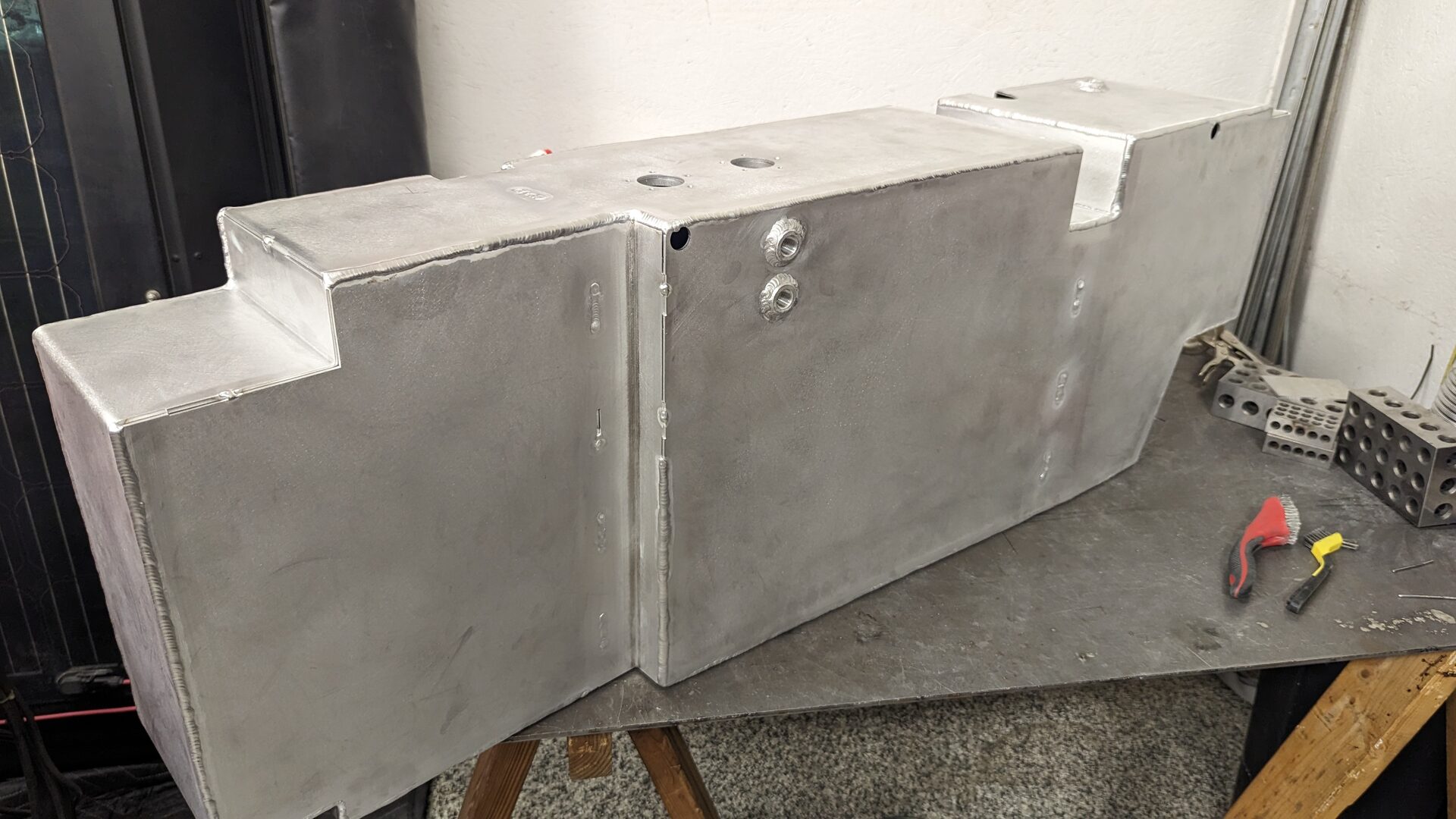 Custom welded fuel tank for Hummer